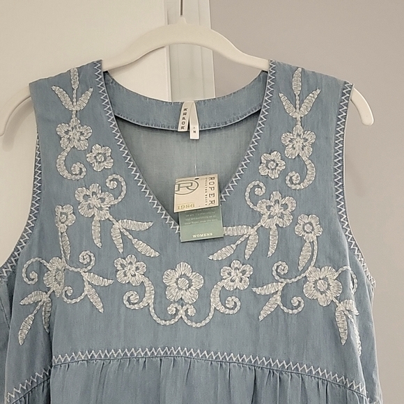 Brand New Roper Dress - Size M - Never worn - Picture 2 of 4